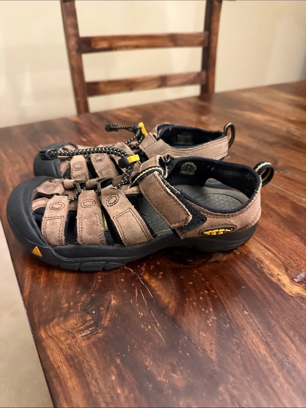 Keen Kids Brown and Black Closed-Toe Outdoor Sandals